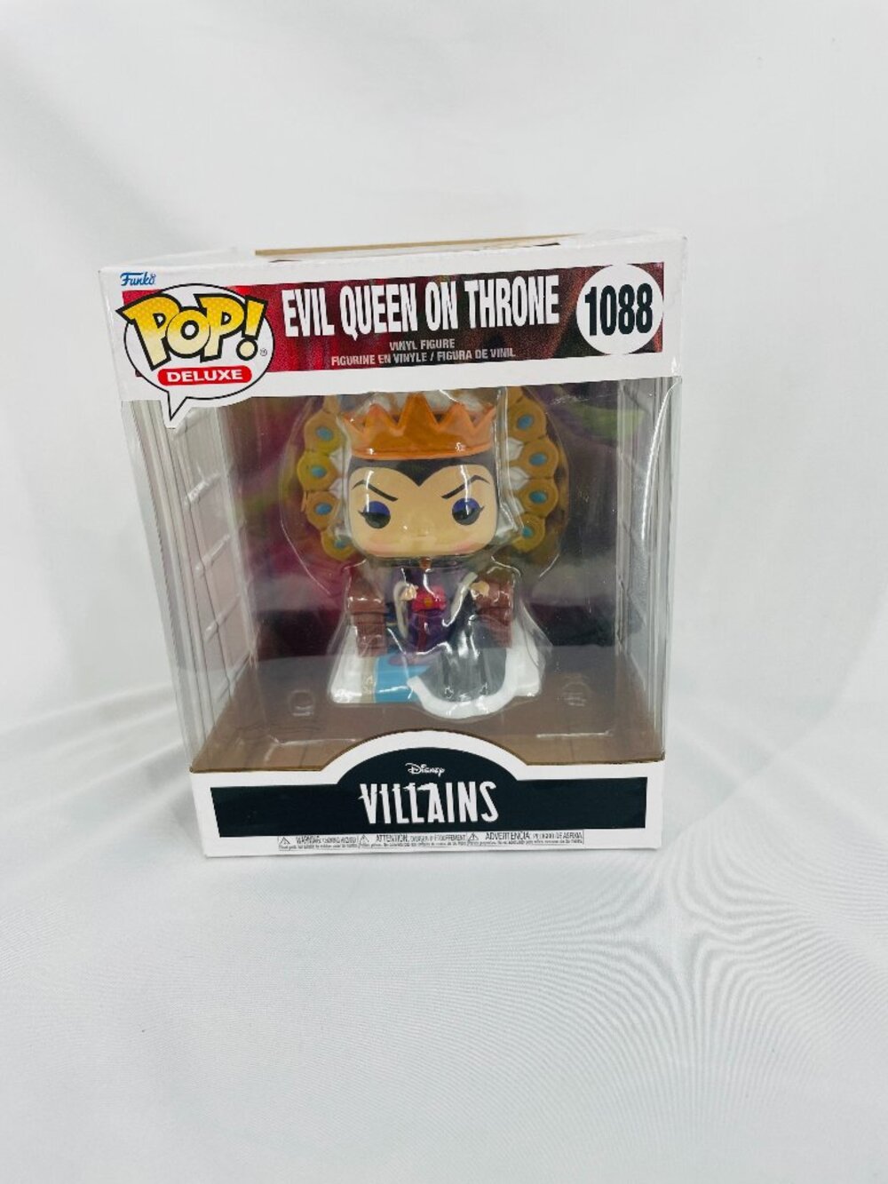 Funko Pop Deluxe Evil Queen on Throne 1088 Villains